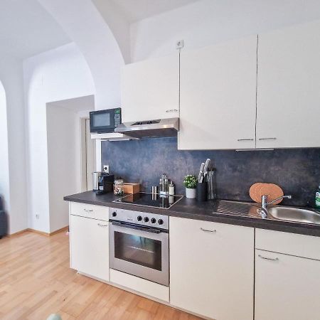 Feelhome - Design Apartment Fur 4 Gaste - Smart Tv - Naschmarkt Vienna Esterno foto