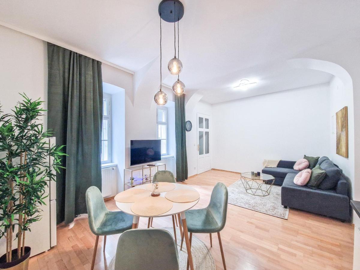 Feelhome - Design Apartment Fur 4 Gaste - Smart Tv - Naschmarkt Vienna Esterno foto
